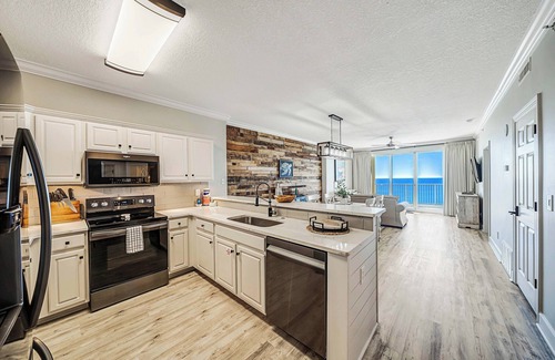 West Panama City Beach Condo | Emerald Isle 2107 "Manta Ray Villa" Pool, FREE Tickets & Beach Service for 4!