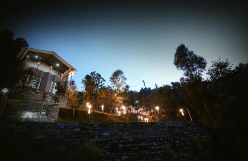 Mukteshwar Hotel | Emerald Woods Mukteshwar
