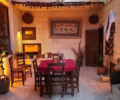 Eyyubiye House | EMKA historic boutique stone house