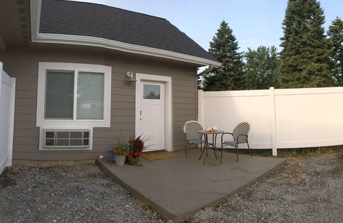 Coeur d'Alene House | Emma's Garden in Hayden