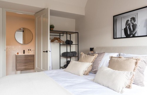 Amstelveld Bed & Breakfast | Empire suites garden view