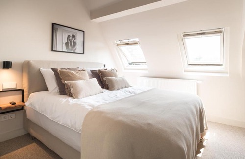 Amstelveld Bed & Breakfast | Empire suites garden view