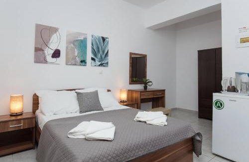 Falassarna House | En Plo Beachfront Rooms