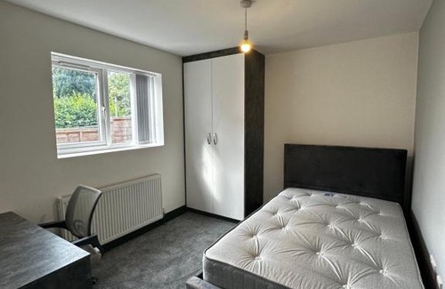 Selly Oak House | En-Suite Bedrooms Selly Oak!