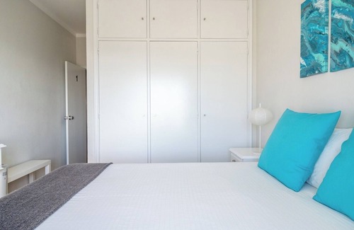 Coxos Beach House | En-Suite Private Room (1), Coxos Ribamar Ericeira