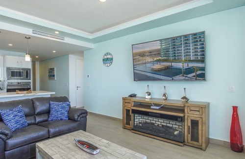 Puerto Penasco Resort | Encantame Towers Luxury Resort 2- Bedroom Deluxe Corner Condominium