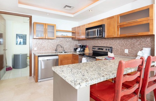 Puerto Penasco Condo | Encanto Living 0403 by Kivoya