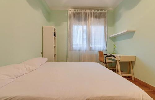 Castanos Apartment | Encanto y Confort en Calle Epalza - Tu Familia en el Corazón de Bilbao