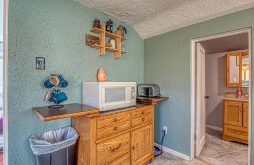 Fruita Apartment | Enchanted: Cozy Studio Near Trails & Downtown
