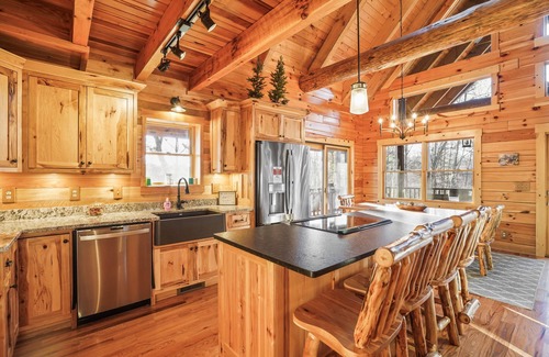 South Bloomingville Cabin | Enchanted Forest Lodge | Game Room | Hot Tub