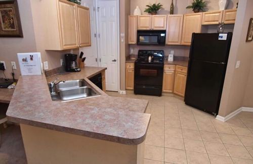 Loughman Condo | Enchanted Retreat