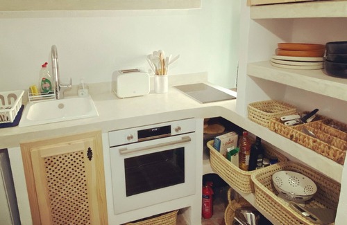 Competa House | Enchanting 1 Bed with A/C, Sunny Terrace and Views