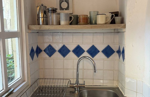 Frome Cottage | Enchanting 1 bedroom cottage in Frome
