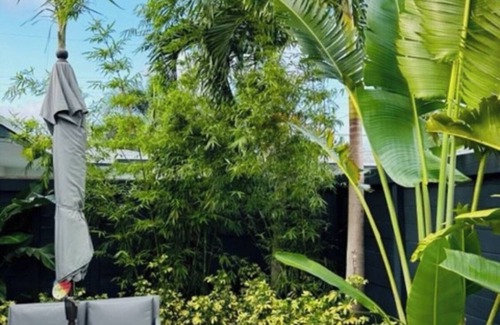 South Middle River Apartment | Enchanting 2-bedroom apartment with AC in Fort Lauderdale