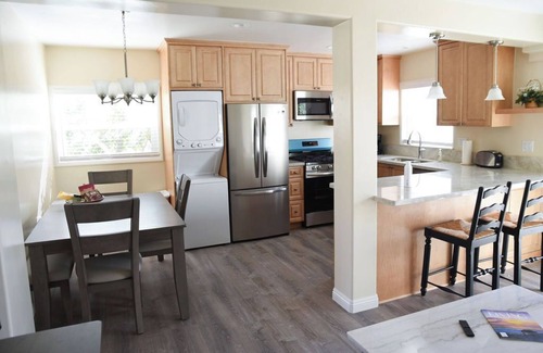 La Jolla House | Enchanting 2-bedroom house with WiFi in sunny Bird Rock - La Jolla