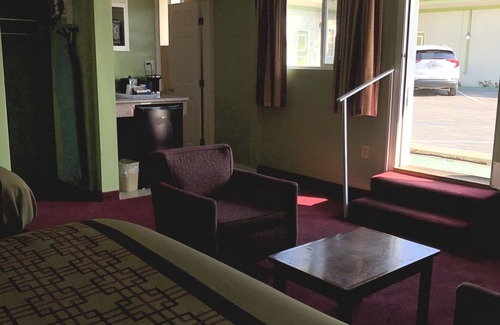 Culver - West Hotel | Encore Motel Near Marina Del Rey, Culver City & Venice