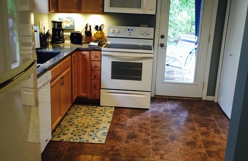 Maple City House | End of Summer and Fall dates booking now!