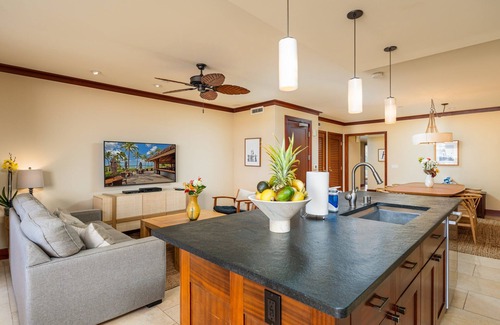 Ko Olina Villa | End Summer in style. Discounted FALL RATES!- Lovely Ocean view villa. Sleeps 6