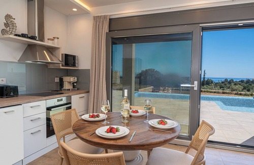Leivathos Villa | Endless Blue Private Club - Executive Villa