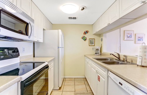 Fernandina Beach House | Endless Ocean Views in S Fletcher Duplex by RedAwning