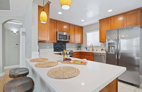 Ocean Beach House | Endless Summer Retreat | Beach | AC | Shops