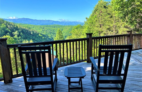 Townsend House | Endless Views - The Name Says It All! Ultimate Views Of The Smoky Mtns