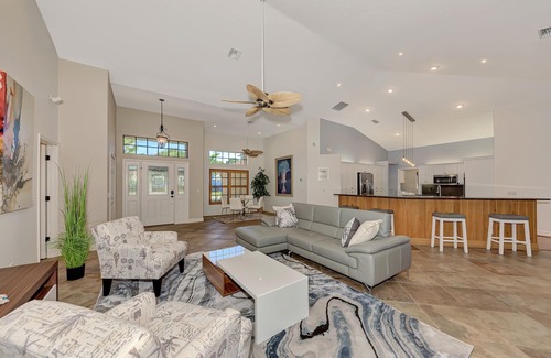 Englewood House | Englewood Private Paradise