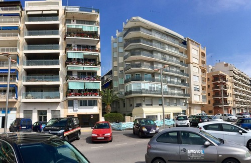 Burriana Apartment | Enjoy a few days on the beach and much more!