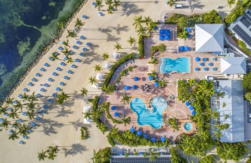 Islamorada House | Enjoy a Hassle-free Stay! Unit w/Full Kitchen, Beachfront, Outdoor Pool