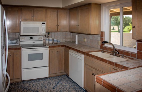 Borrego Springs Condo | Enjoy a private getaway in the Dark Sky Community of Borrego Springs.