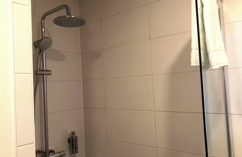 Velsen-Zuid Hotel | Enjoy a Relaxing Stay with Free Parking, Scenic Views, and On-Site Dining