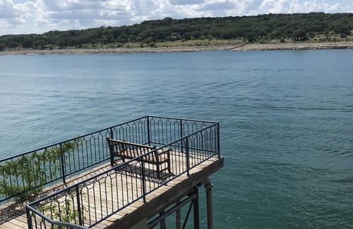 Highland Lake Estates Condo | Enjoy a sunkissed Retreat