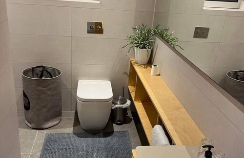 Qawra Apartment | Enjoy a wonderful experience at this centrally-located place