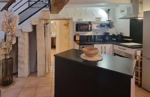 Taillant House | Enjoy a wonderful vacation in this beautiful vacation home.