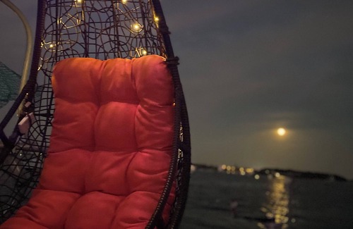 Bradenton Beach Boat Rental | Enjoy an evening under the stars in our one of many sailboats in Sarasota Bay!