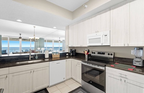 Navarre Beach Condo | Enjoy Beautiful Sunrises and Sunsets make Oceanfront memories to last a lifetime