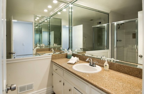 Santa Ana Heights Condo | Enjoy breathtaking coastal views from this beautiful lower oceanfront unit!
