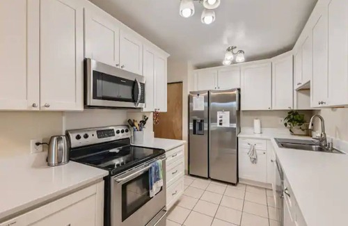 Louisville House | Enjoy Colorado: Mountain Views, Trails, Office!