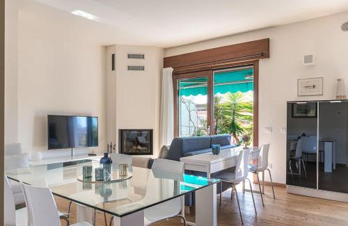 Padova Apartment | enJoy Home - Attico con idromassaggio e garage - zona Sant'Antonio