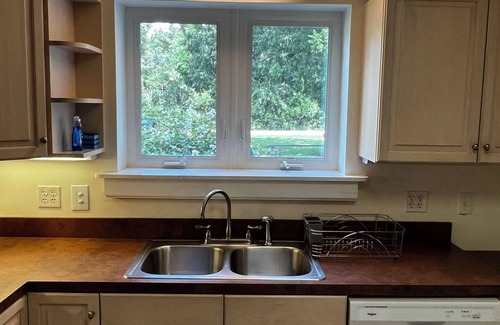 Hampstead Apartment | Enjoy Retro Arcade, Deck w/BBQ, Backyard +Nearby Beaches on Quiet/Safe Resi St