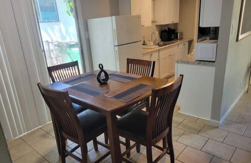 West San Antonio House | Enjoy San Antonion this excellent central location