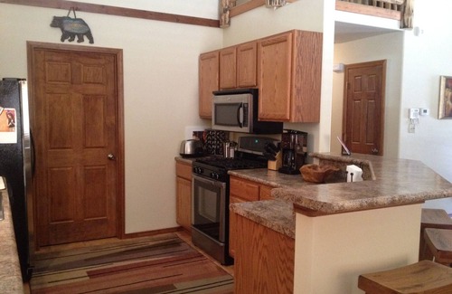 Forest Lakes Cabin | Enjoy the cool pines in colorful COLORADO! Park like setting & Wildlife GALORE!