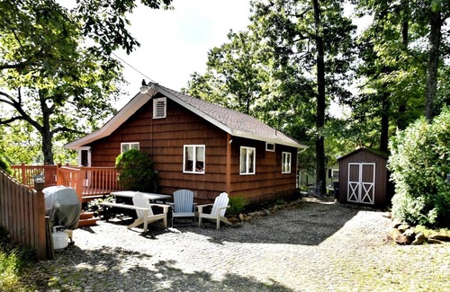 Sterling Forest Cabin | Enjoy the view and easy lake access just steps from the Appalachian Trail
