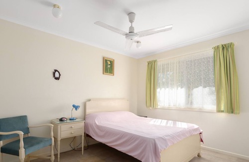 Tin Can Bay House | Enjoy the view and simply cross the road to the waters edge