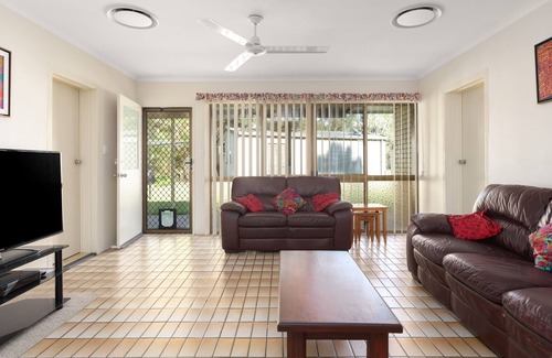 Tin Can Bay House | Enjoy the view and simply cross the road to the waters edge