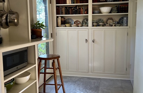 Northeast Carmel House | Enjoy this artist's cottage with a large garden in Carmel-by-the-Sea.