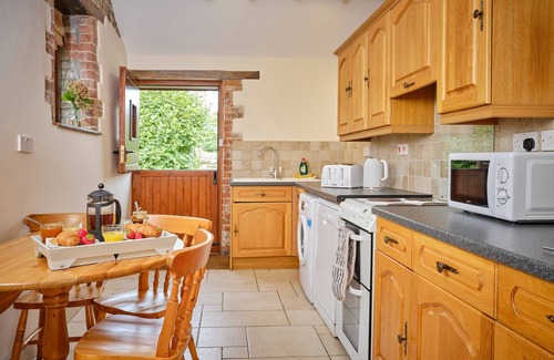 Hartland House | Enjoy tranquil Devon but near the coast.