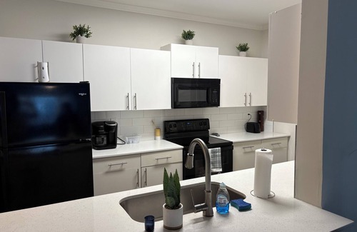 Atlanta Apartment | Enjoy your stay at this peaceful and centrally-located property in Atlanta.