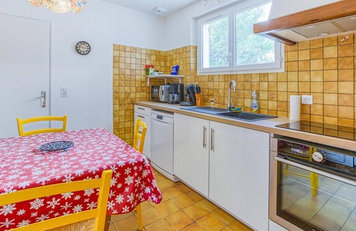 Souillac House | Enjoy your vacation in the beautiful nature of Souillac and this authentic cottage with swimming poo