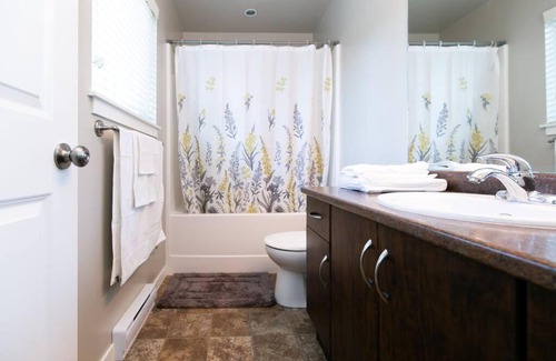 Langford House | Entire 3-bedroom house Near Town